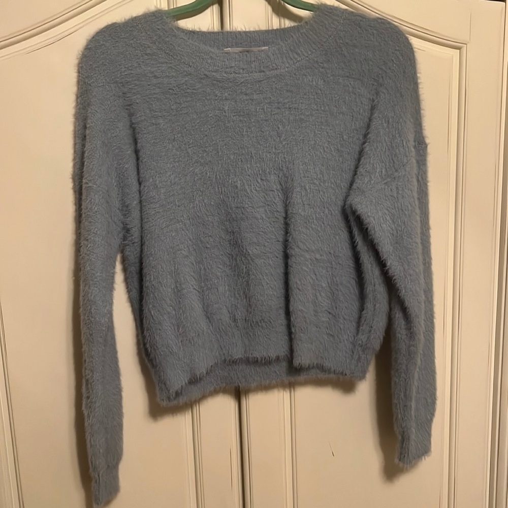 cropped blue sweater